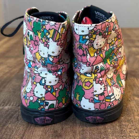 Vans Hello Kitty Sk-8 Hi Allover Bow Sanrio Ankle Sneaker BLK Men’s 5 Womens 6.5 - Picture 6 of 10
